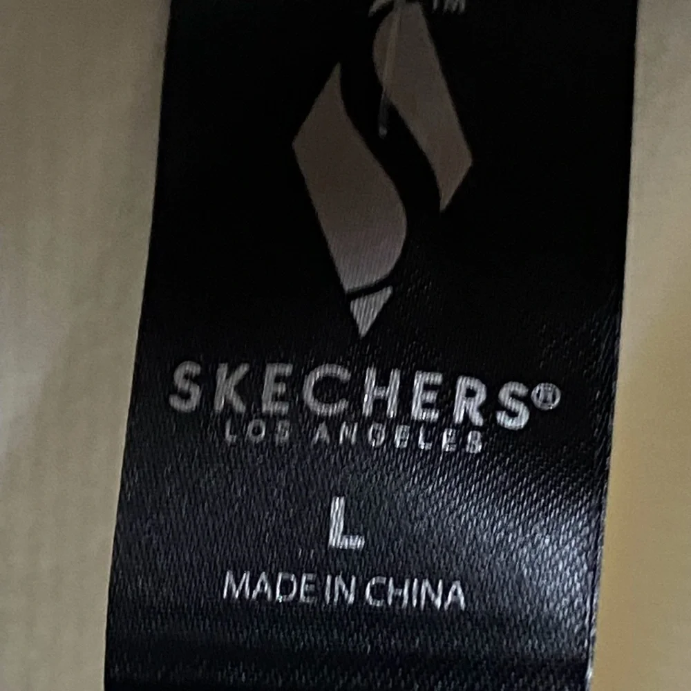 NWT!  Skechers Women's Go Luxe Rib Mock Neck Top - Picture 8 of 10